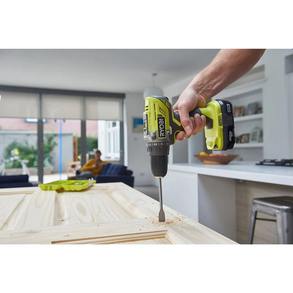 RYOBI - Perceuse-visseuse 2 vitesses 18V ONE+™ (Vendue sans batterie ni chargeur)